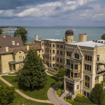 Kemper Center/Durkee Mansion